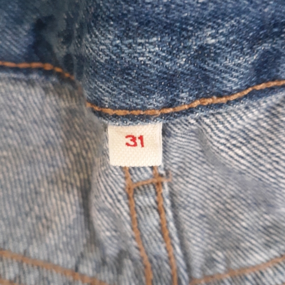Levi's red tab vtg embroidery hi waist jean shorts 31 - Picture 5 of 6
